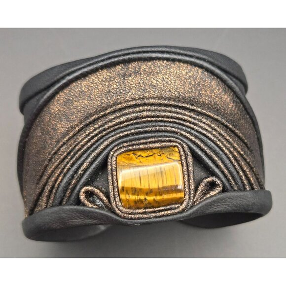 Handmade Leather Bracelet with Tiger's Eye Stone - Picture 1 of 9
